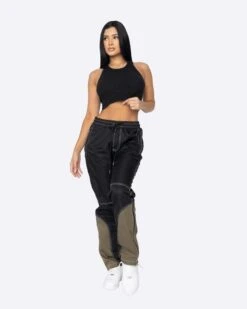 EPTM WOMEN METROPOLE TRACK PANTS-BLACK