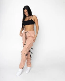 EPTM WOMEN TAYHWA STRAP CARGO-SALMON -EPTM JSP 6261 768x960 eb69a592 22ae 439c 8ea8 86d6b925c371