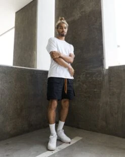 EPTM SNAP CARGO SHORTS-BLACK -EPTM JSP 8944