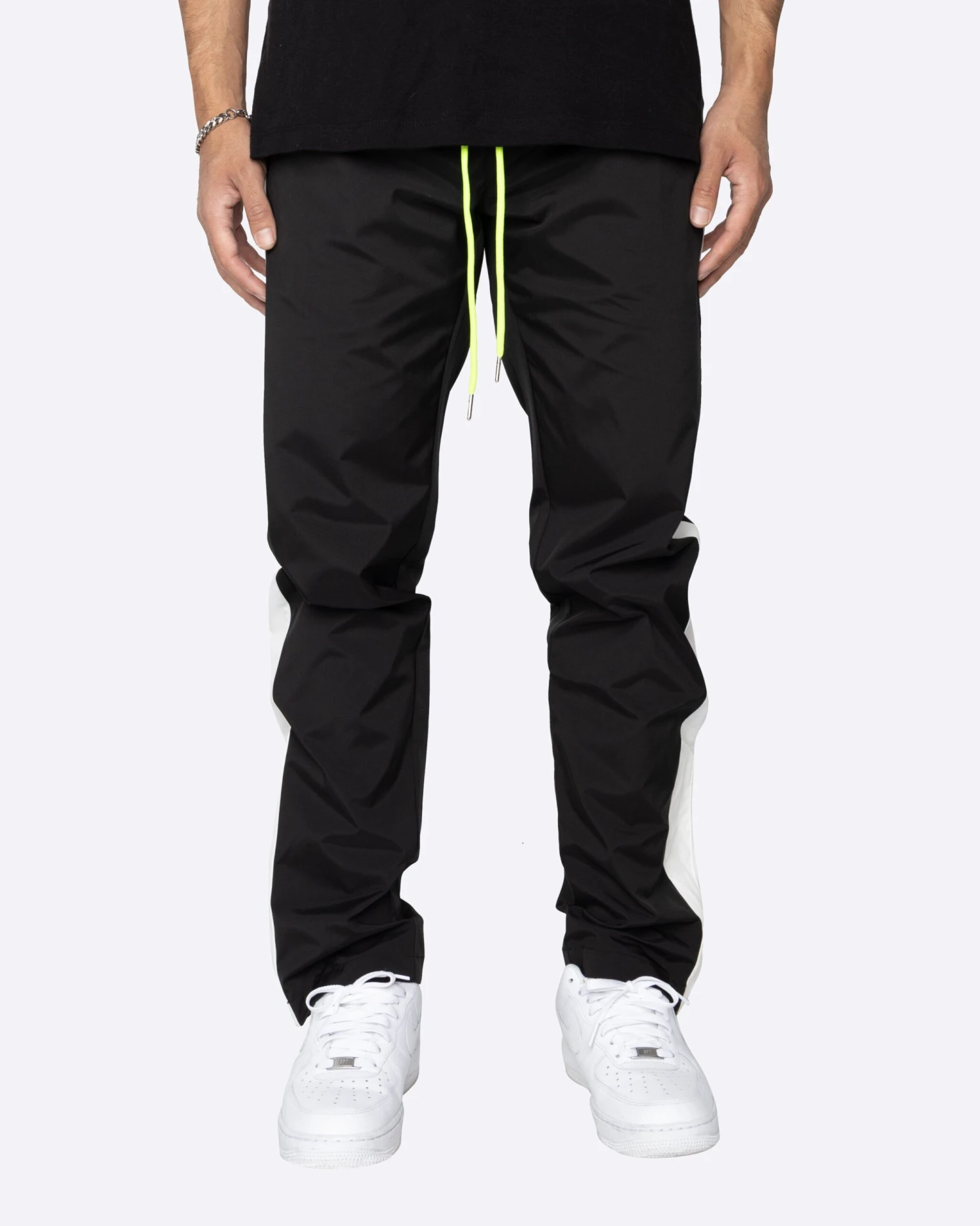 EPTM NYLON BASIC TRACK PANTS- BLACK/WHITE 2 EPTM NYLON BASIC TRACK PANTS- BLACK/WHITE - Image 2